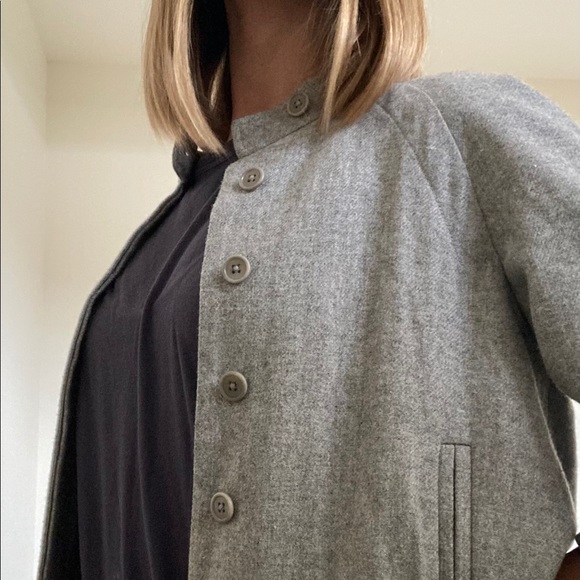 Grey button up blazer/jacket - Picture 3 of 4